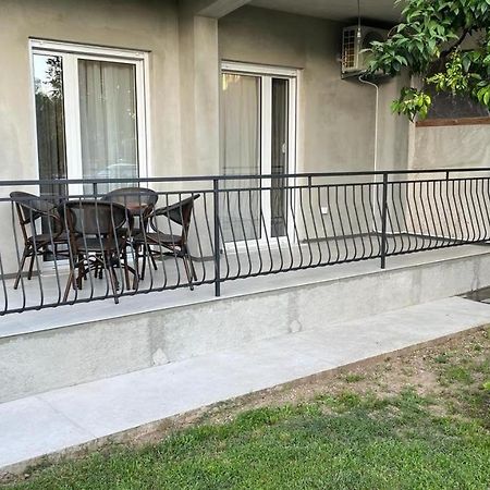 Dmm Apartments Τίβατ Εξωτερικό φωτογραφία