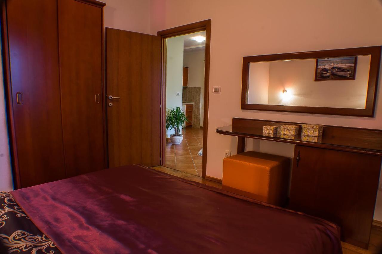 Dmm Apartments Τίβατ Εξωτερικό φωτογραφία