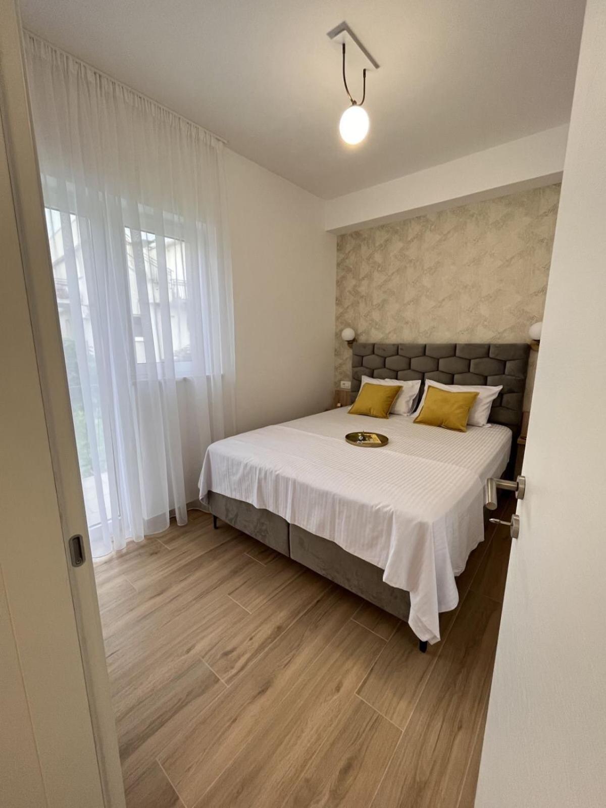 Dmm Apartments Τίβατ Εξωτερικό φωτογραφία