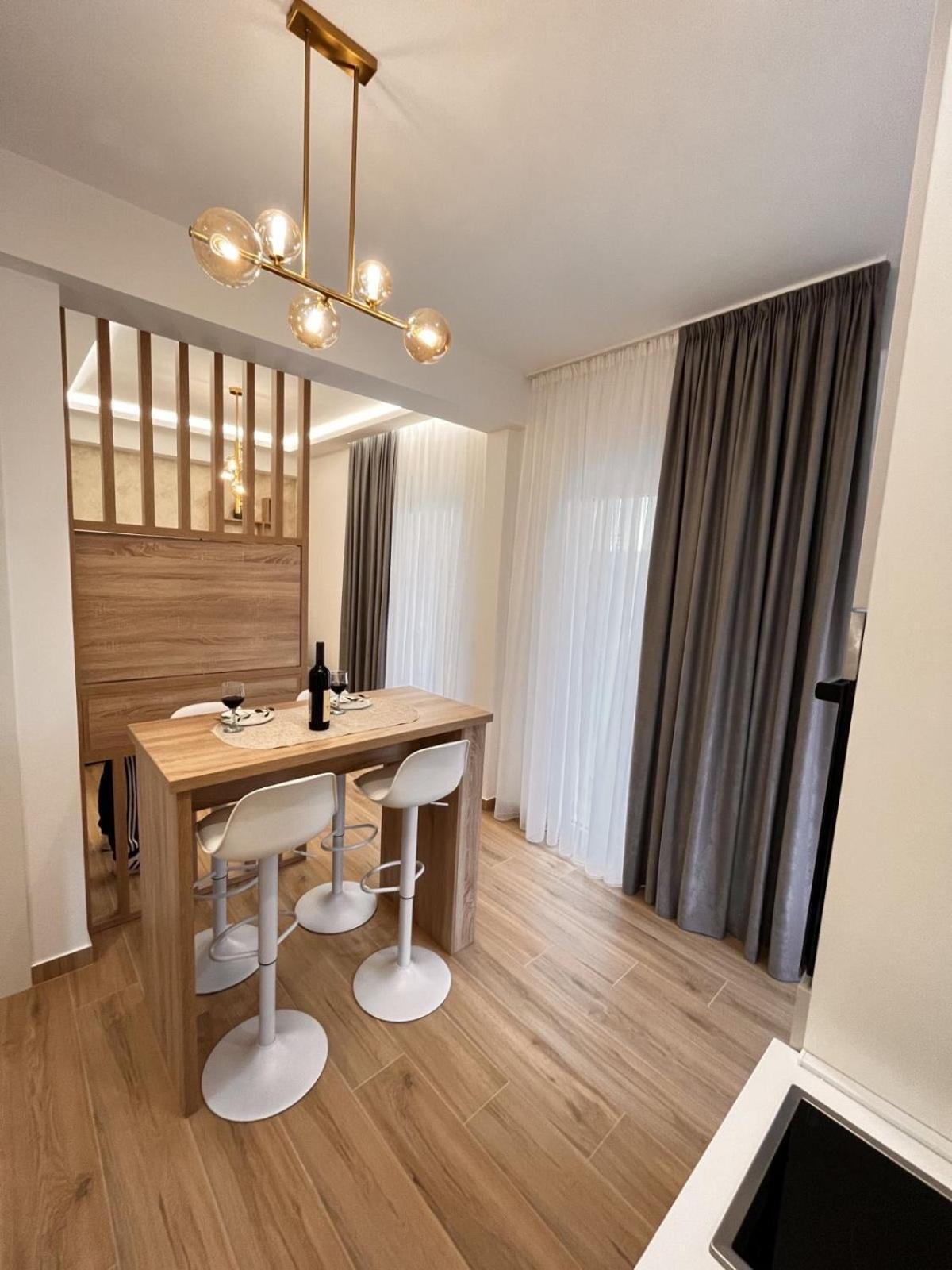 Dmm Apartments Τίβατ Εξωτερικό φωτογραφία