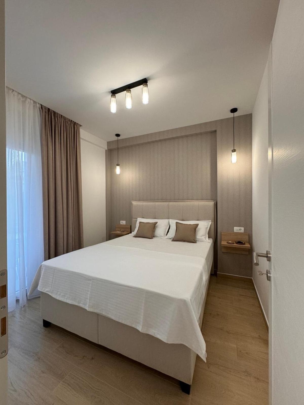 Dmm Apartments Τίβατ Εξωτερικό φωτογραφία